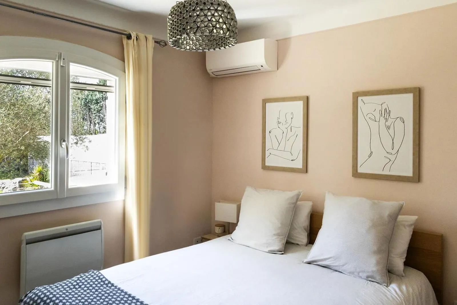 Villa Sena Eyragues, Familiale Holiday home