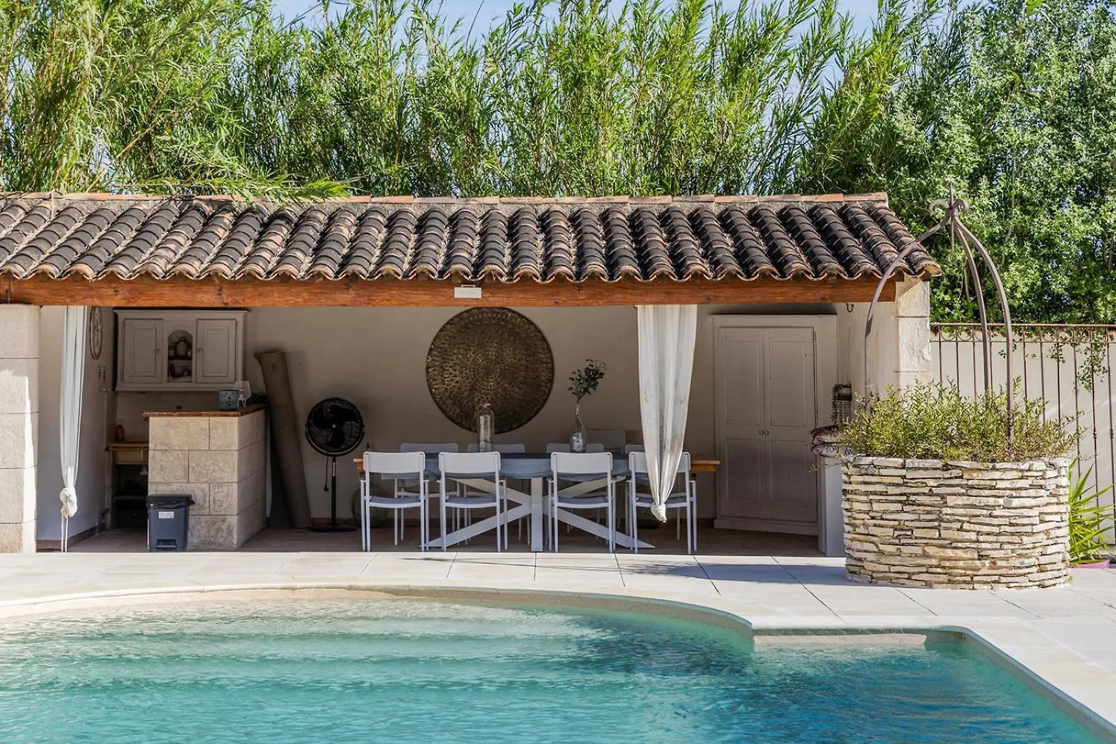 Villa Sena Eyragues, Familiale France