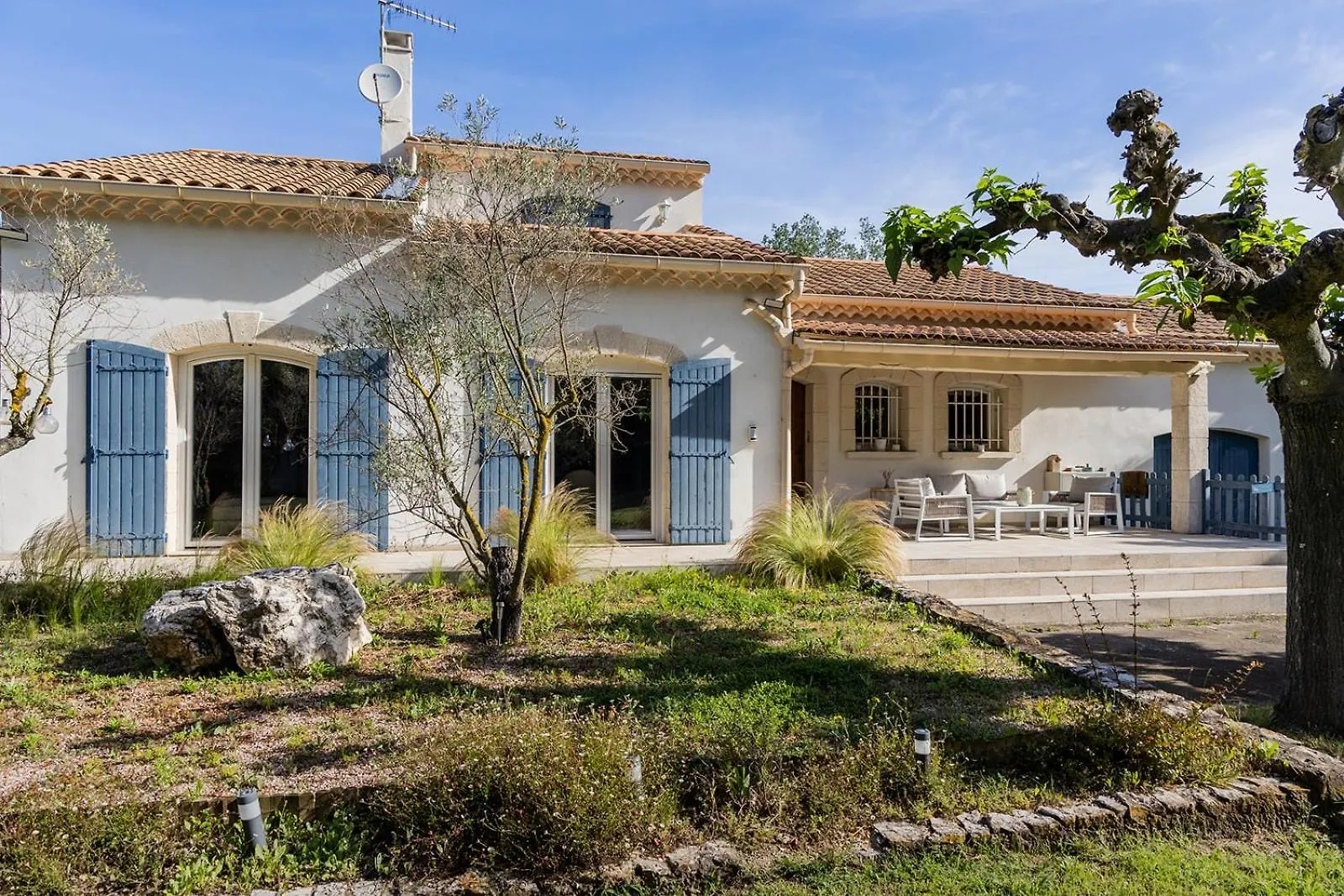 Villa Sena Eyragues, Familiale Eyragues